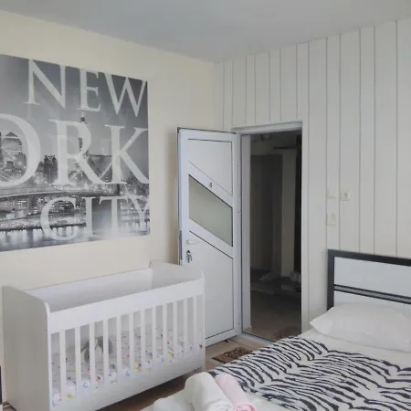 синьо лято Πανσιόν 3*