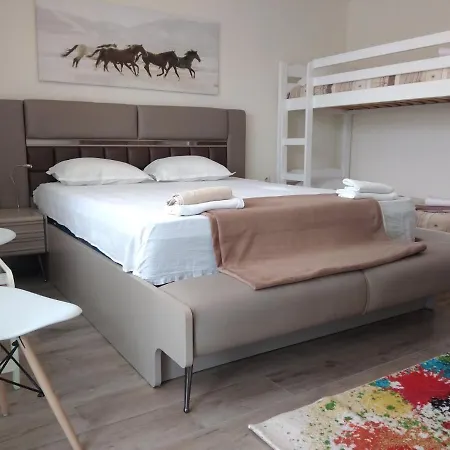 синьо лято Πανσιόν 3*