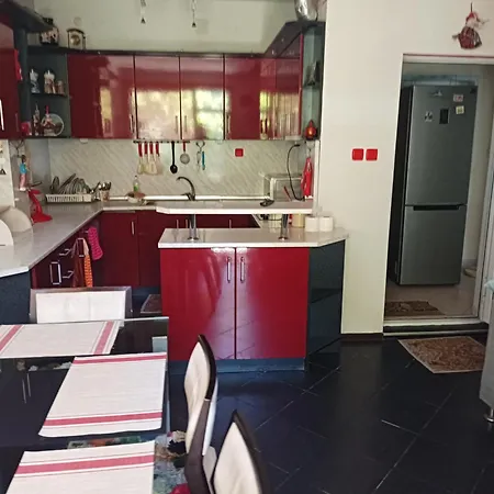 Πανσιόν синьо лято 3*