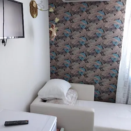 Pensionat синьо лято 3*