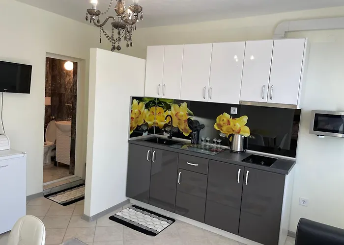 Гостевой дом синьо лято Поморие