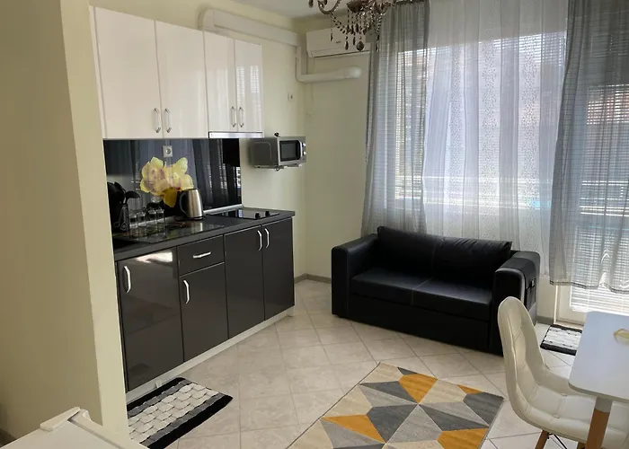 Гостевой дом синьо лято Поморие